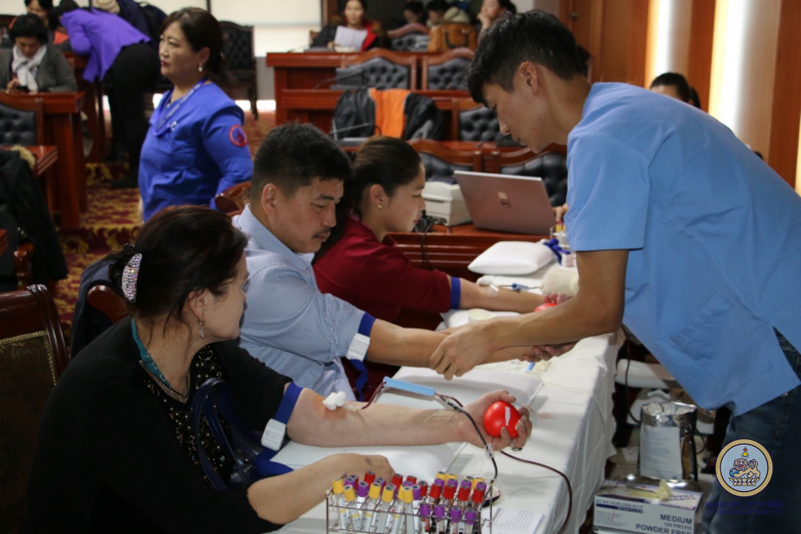 ДОНОРЫН ӨДӨРЛӨГ ЗОХИОН БАЙГУУЛЛАА