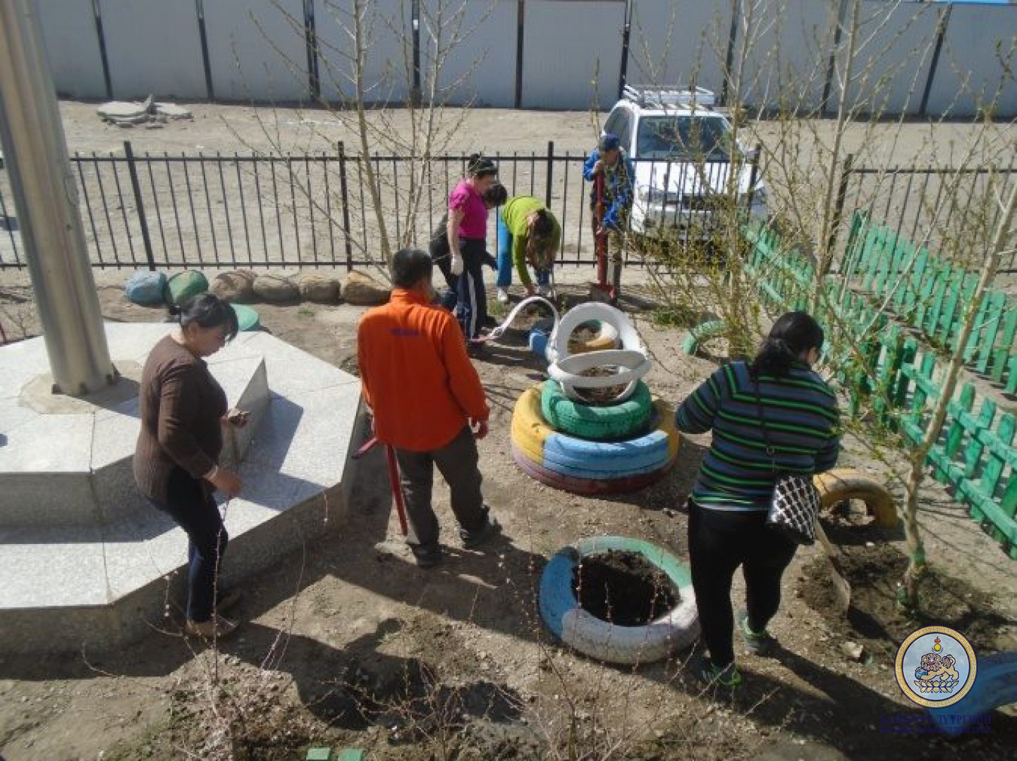 Төслийн үйл ажиллагаа амжилттай хэрэгжиж байна