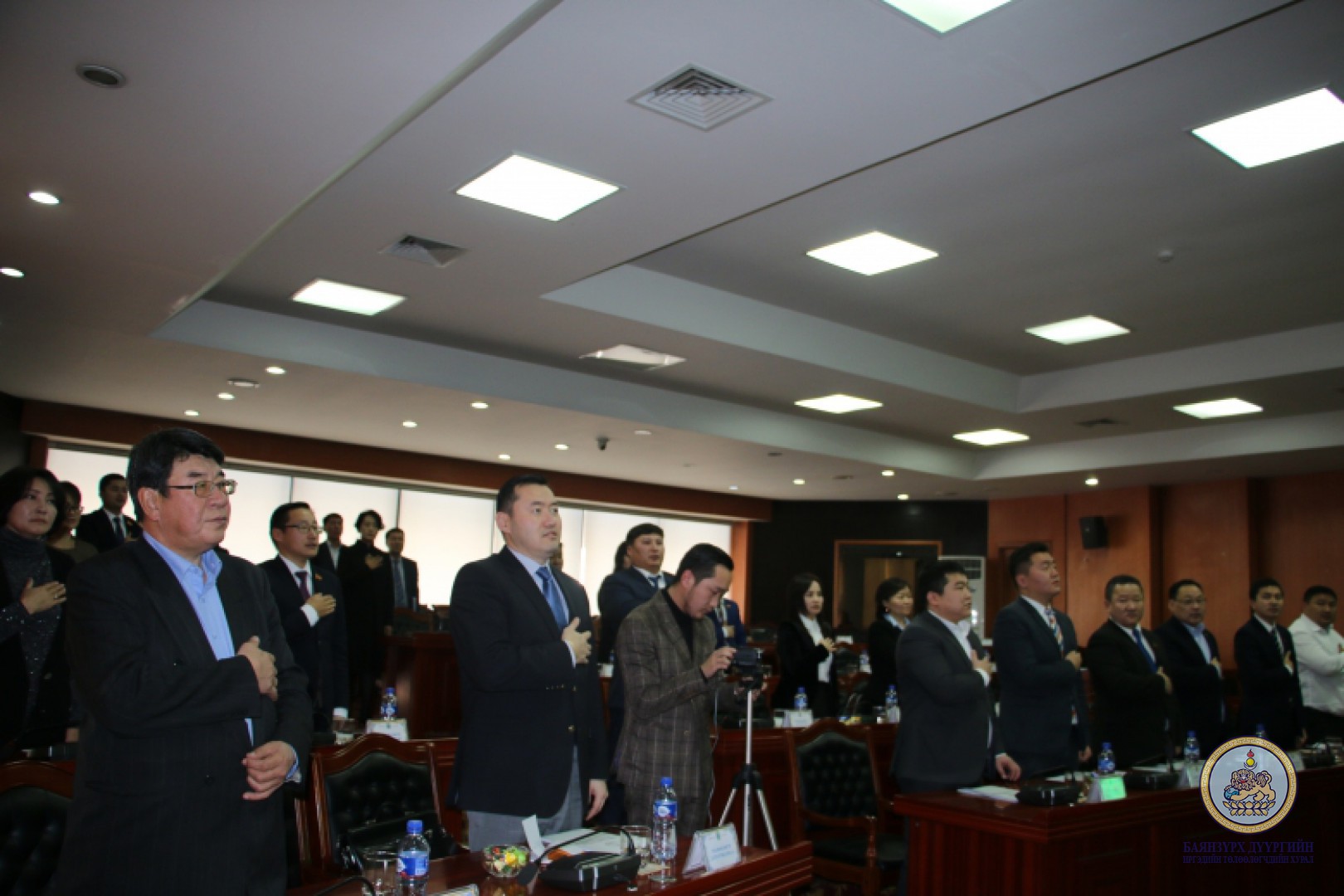 Баянзүрх дүүргийн Иргэдийн Төлөөлөгчдийн Хурлын 7 дугаар хуралдаан болж өндөрлөлөө