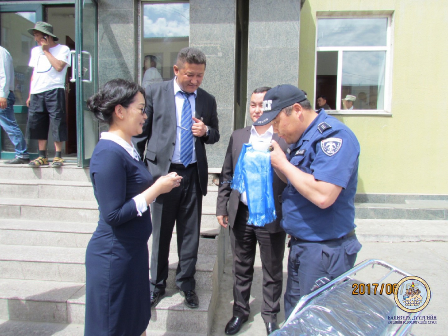 ГХУСАЗСЗ-өөс Цагдаагийн 3 дугаар хэлтэст эргүүлийн мотоцикл хүлээлгэн өглөө