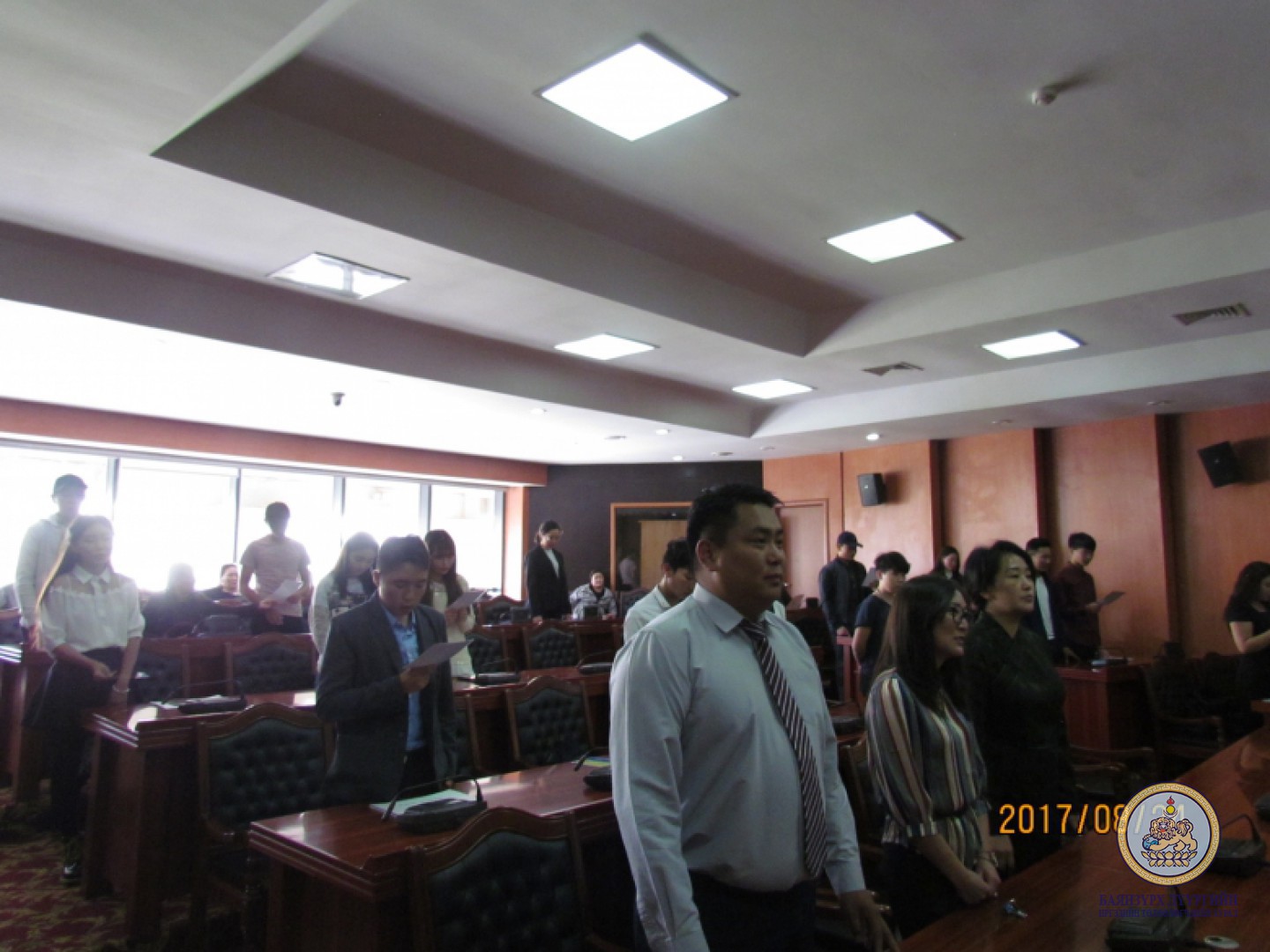 Монголын Залуучуудын өдрийг угтан “Иргэний андгай өргөх ёслол” боллоо