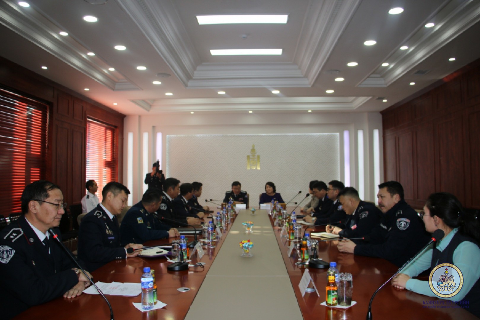 Хамтран ажиллах санамж бичиг байгууллаа