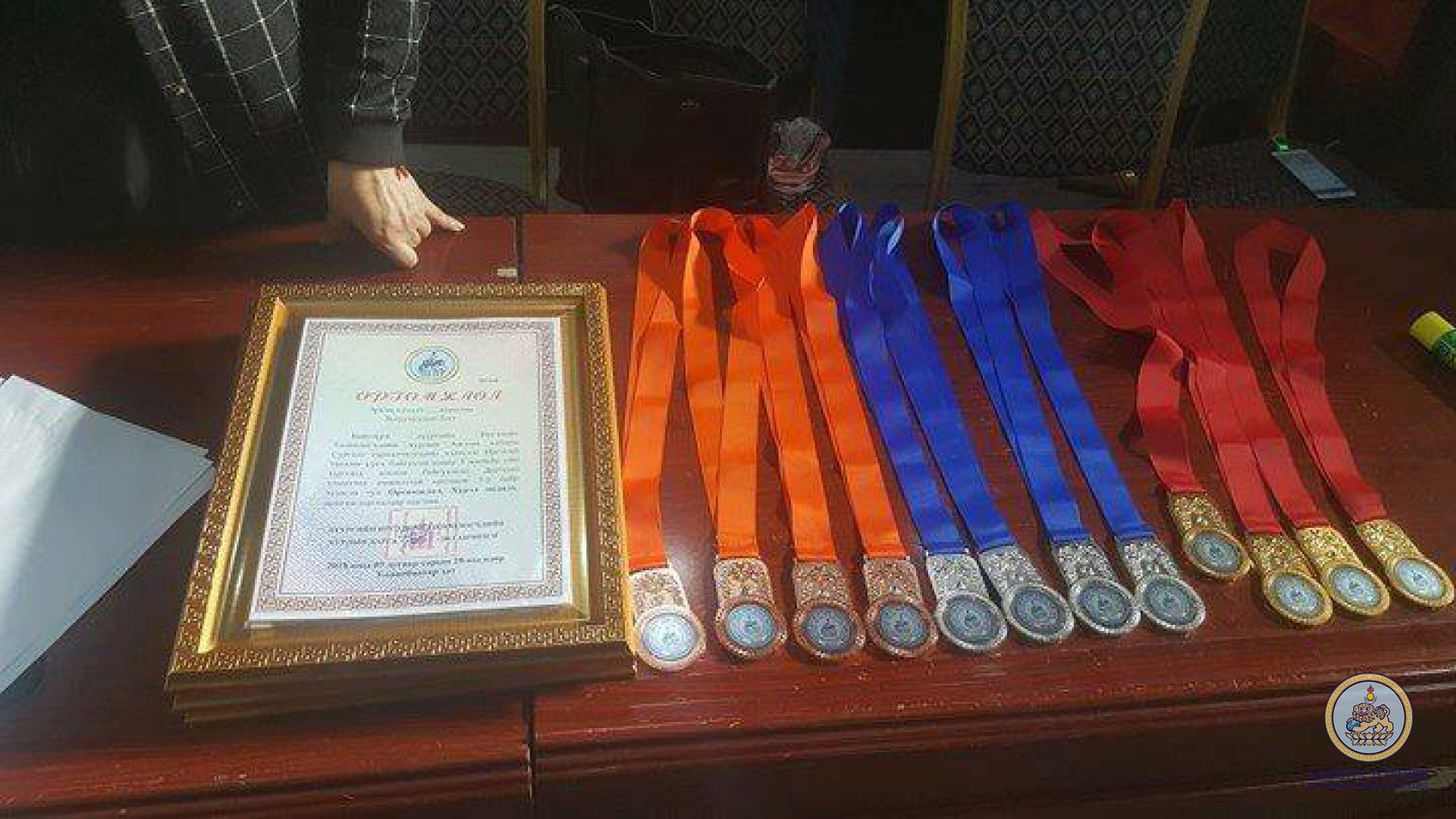 Дүүргийн Залуучуудын дунд дартсын тэмцээн зохион байгууллаа.