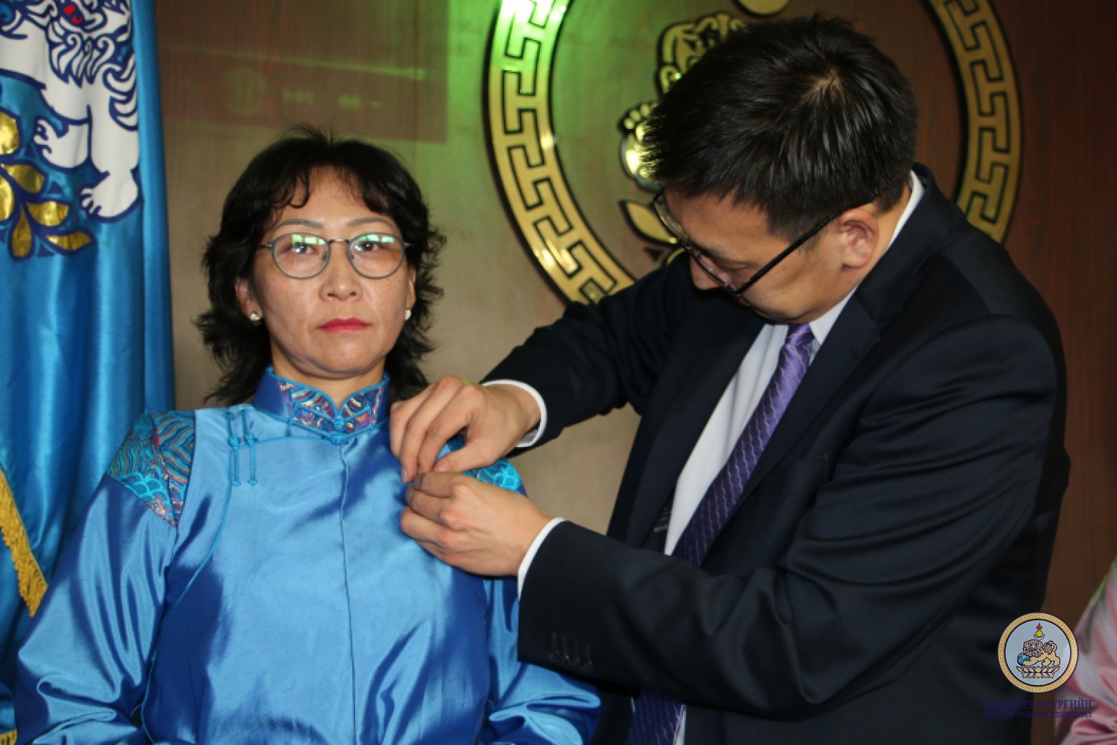 Төрийн дээд одон, медаль гардуулах ёслол боллоо