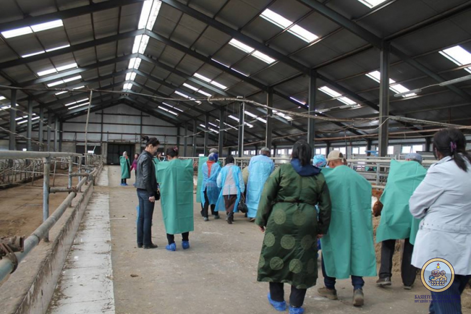 Фермерийн аж ахуйтай танилцах аялал зохион байгууллаа