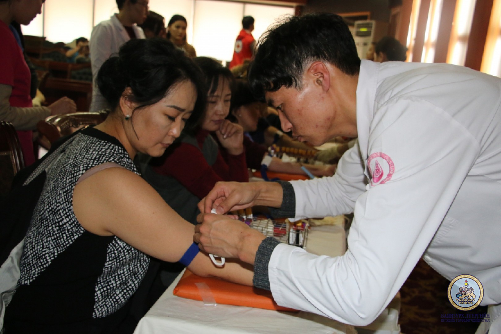 Донорын өдөрлөг зохион байгууллаа