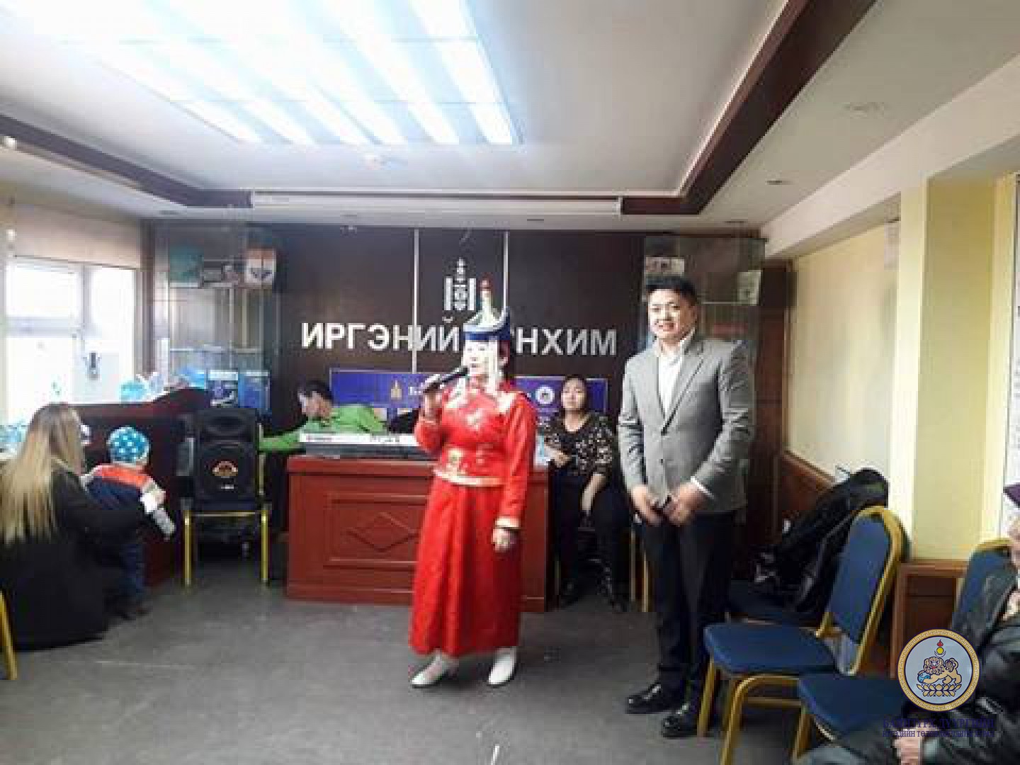 “Дуулъя, бүжиглэе” урлаг, соёлын арга хэмжээ зохион байгууллаа.