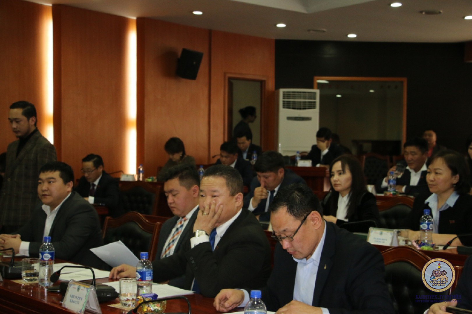 Баянзүрх дүүргийн Иргэдийн Төлөөлөгчдийн Хурлын 7 дугаар хуралдаан болж өндөрлөлөө