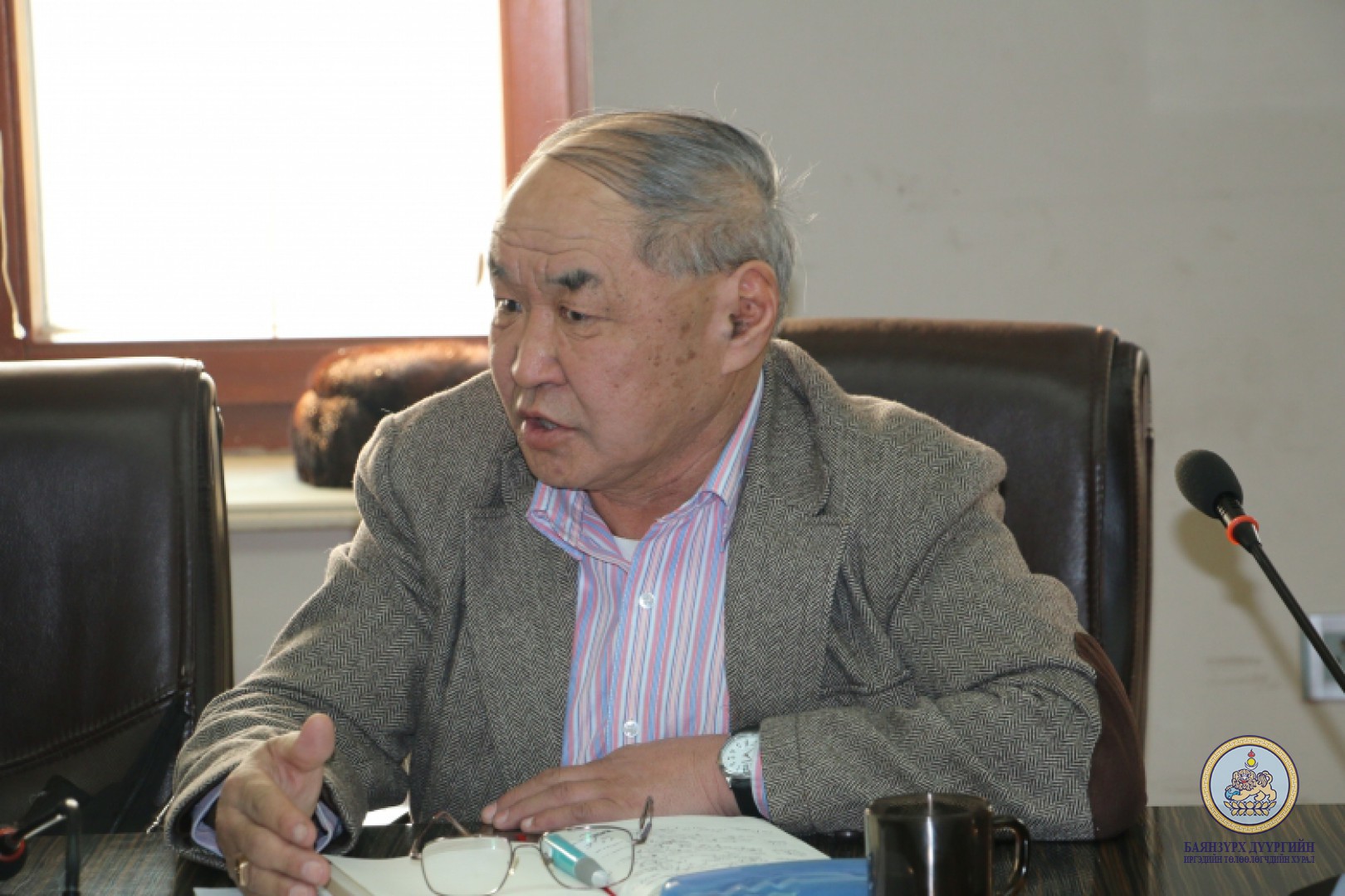 Иргэдийн нийтийн хурлын дарга нартай уулзалт хийлээ