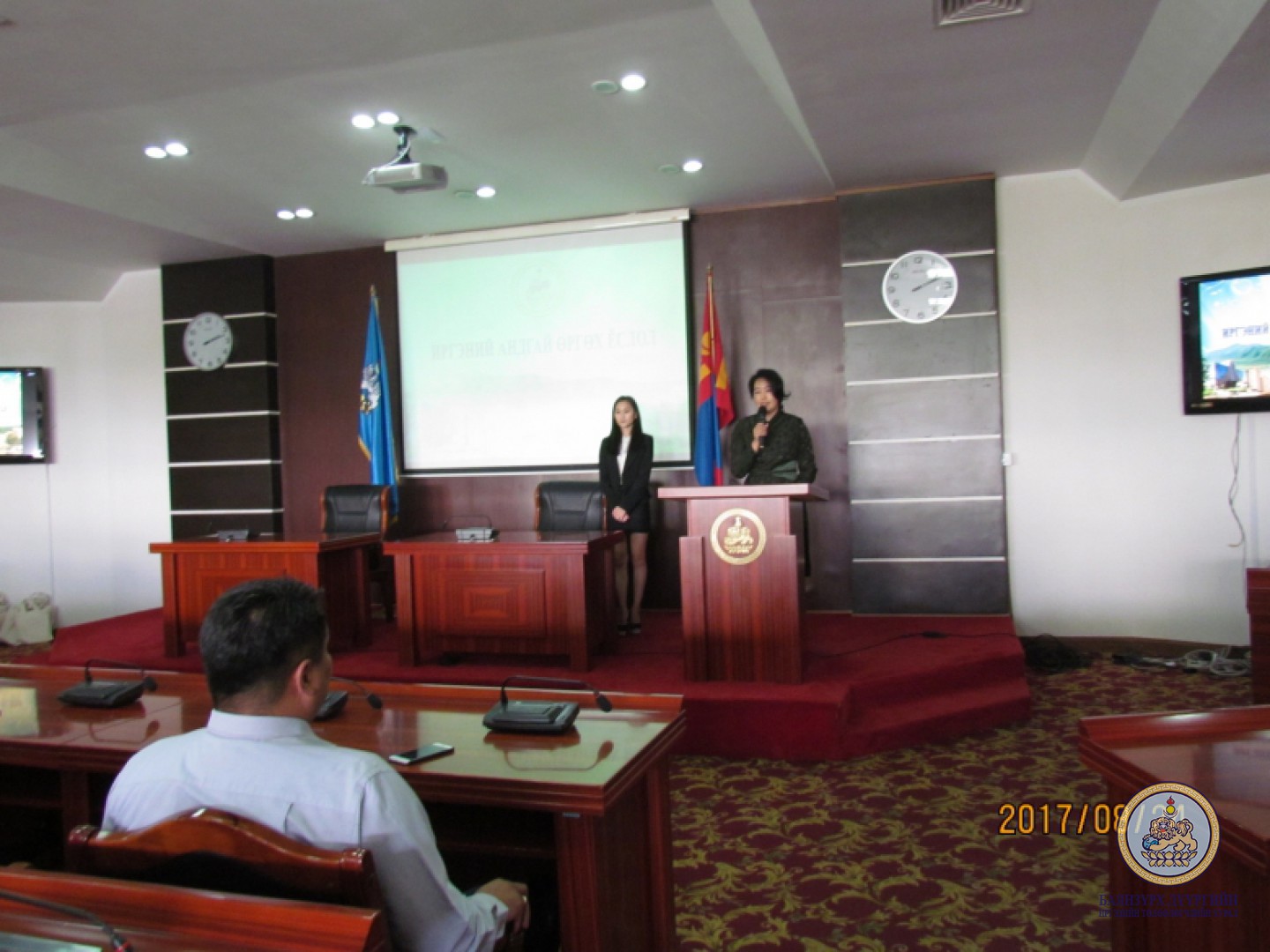 Монголын Залуучуудын өдрийг угтан “Иргэний андгай өргөх ёслол” боллоо