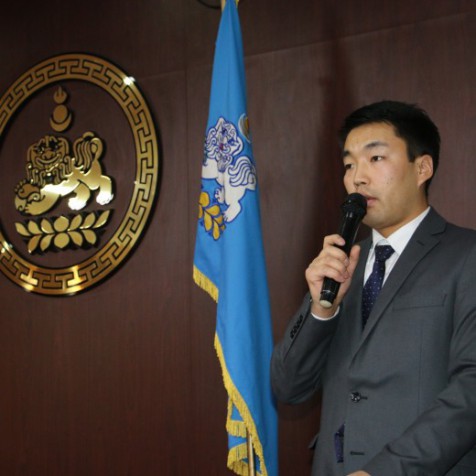 ТӨРИЙН ДЭЭД ОДОН, МЕДАЛЬ ГАРДУУЛАХ ЁСЛОЛ БОЛЛОО