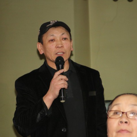 Баянзүрх дүүрэг газрын асуудлаар иргэдээ сонсч байна